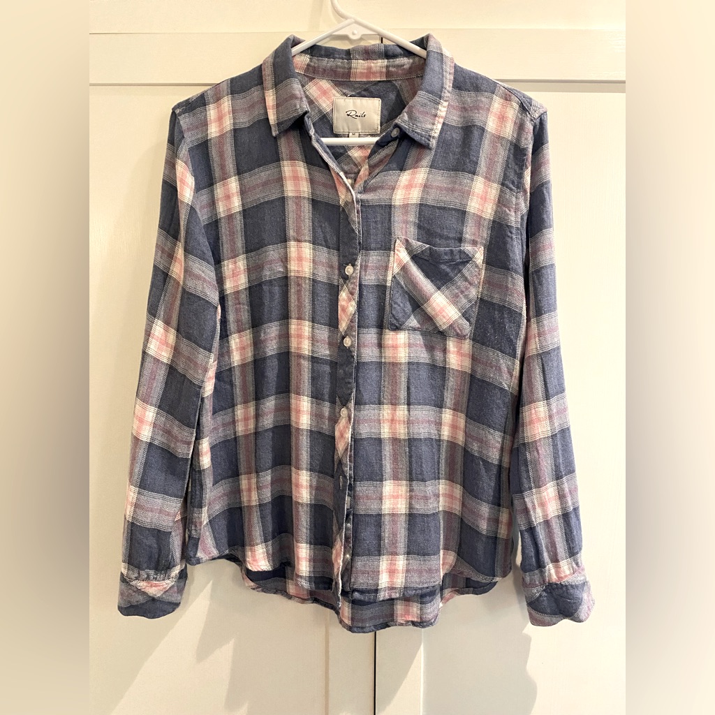 Rails Hunter Plaid Button Down Blouse In Indigo Berry Size Medium